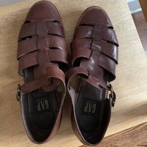 Vintage GAP Fisherman Sandals Size 9